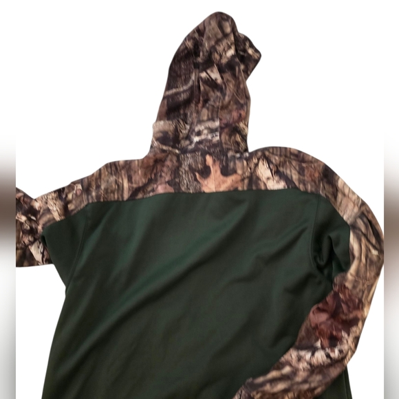 Camo and Green Hoodie - Large - Picture 3 of 7
